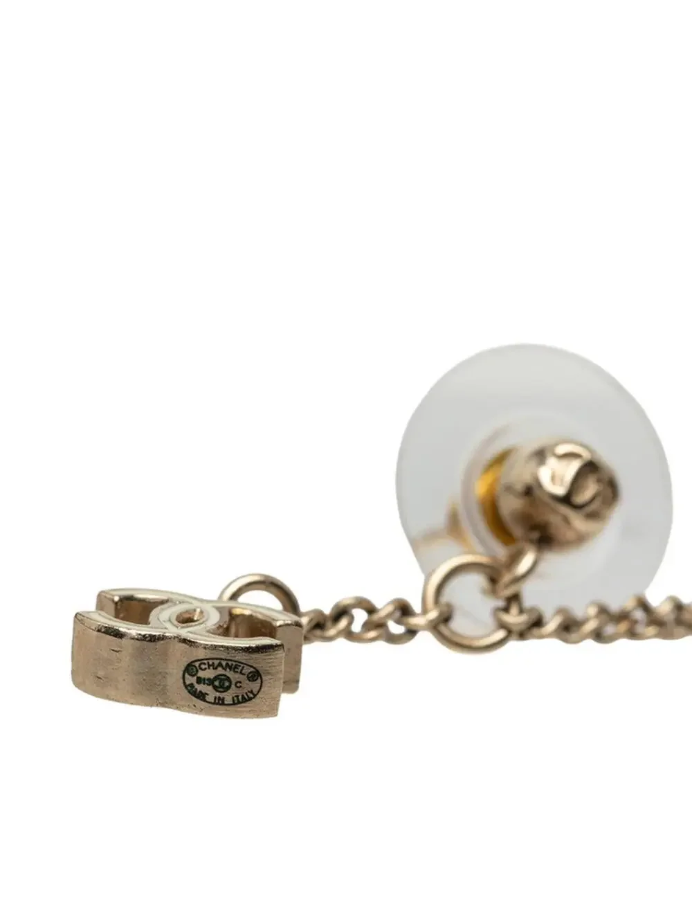 Chanel elevate your